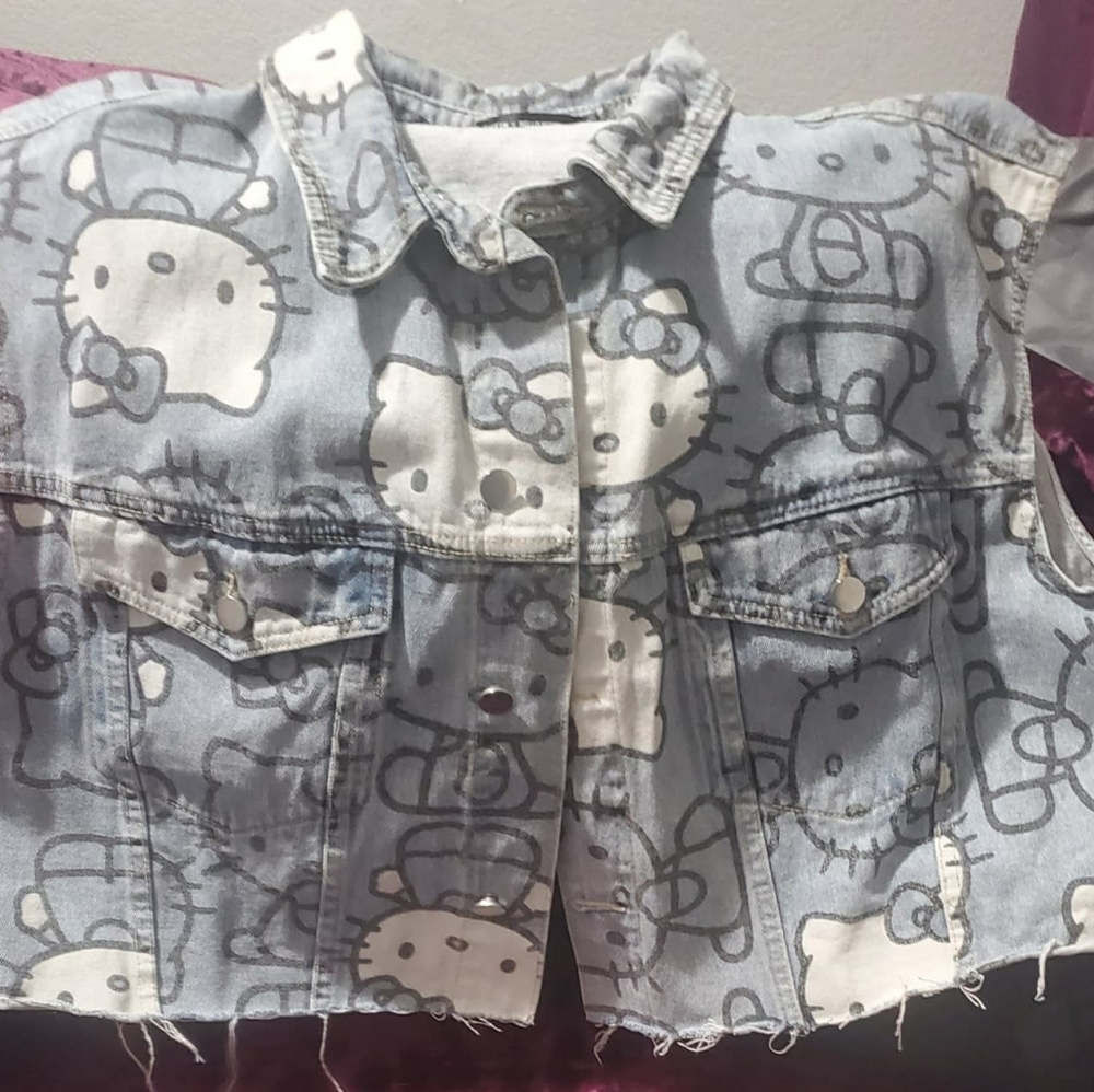 Hello Kitty crop jean vest
